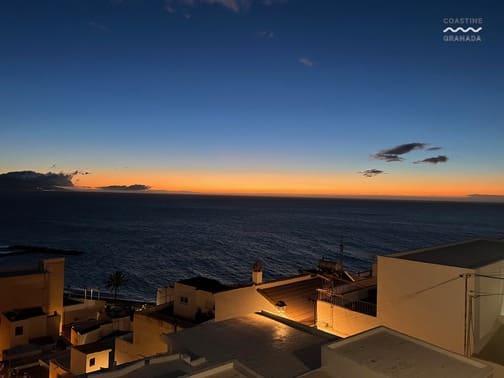 Amanecer desde la casa Coastine Granada